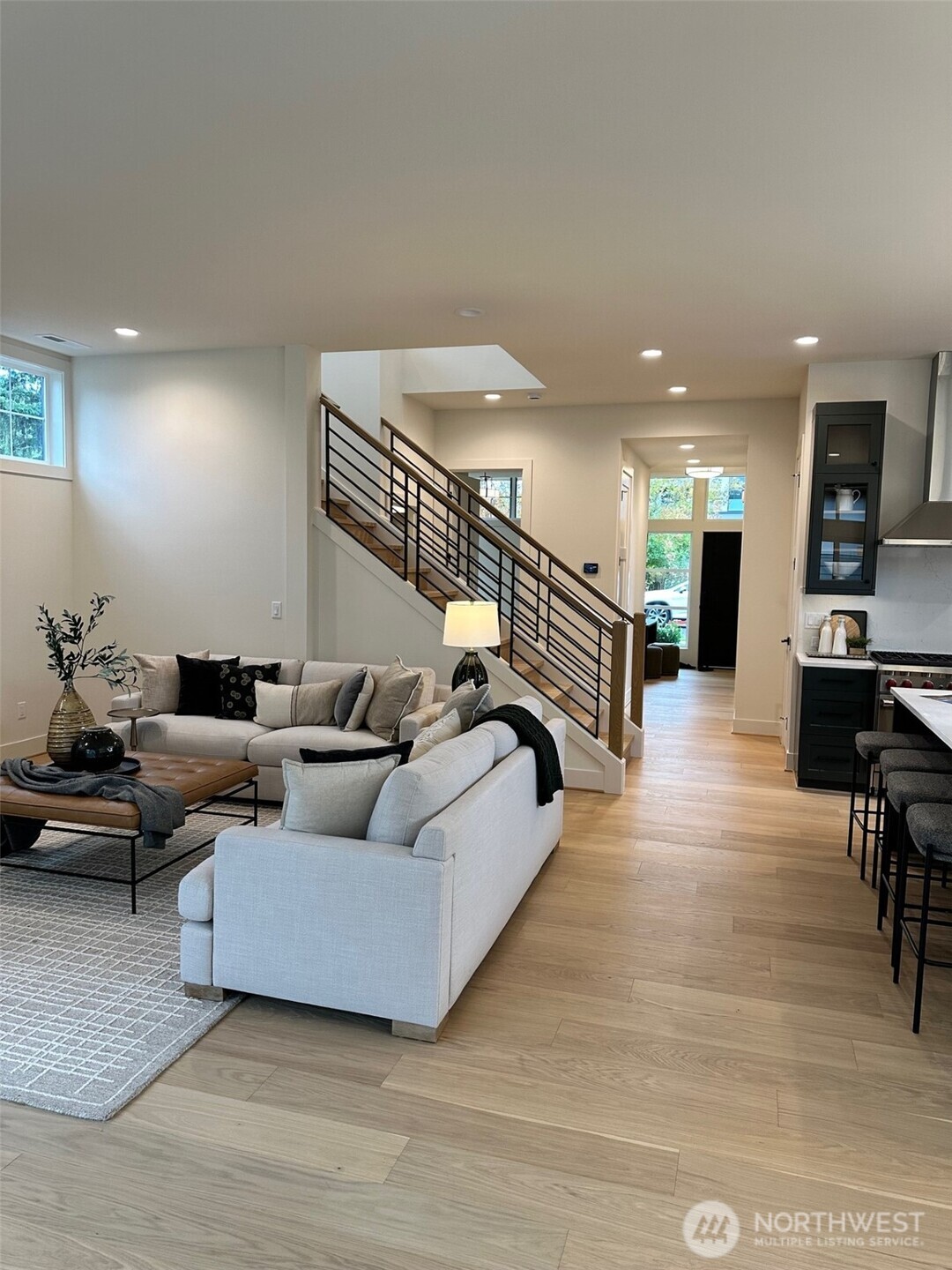 13104 NE 103RD Place , Kirkland, WA 98033