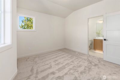 13104 NE 103RD Place , Kirkland, WA 98033 - Photo 21