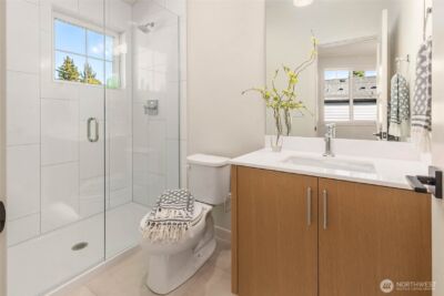 13104 NE 103RD Place , Kirkland, WA 98033 - Photo 22