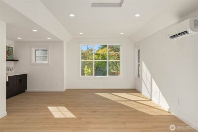 13104 NE 103RD Place , Kirkland, WA 98033 - Photo 31