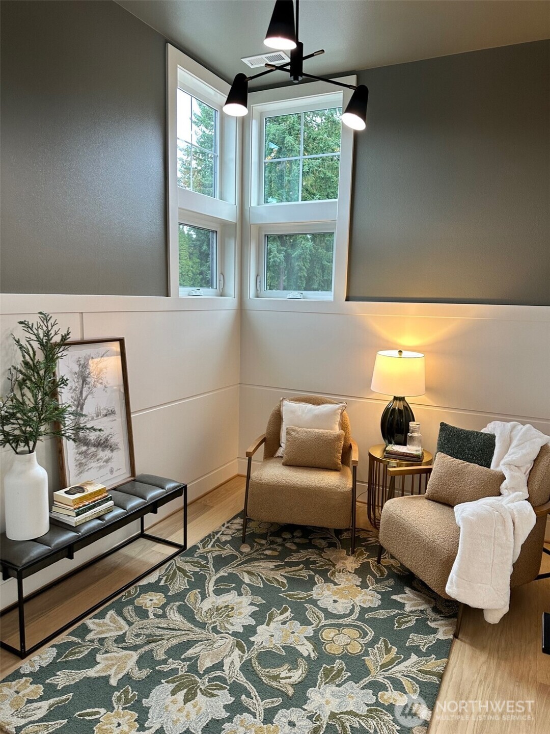 13104 NE 103RD Place , Kirkland, WA 98033