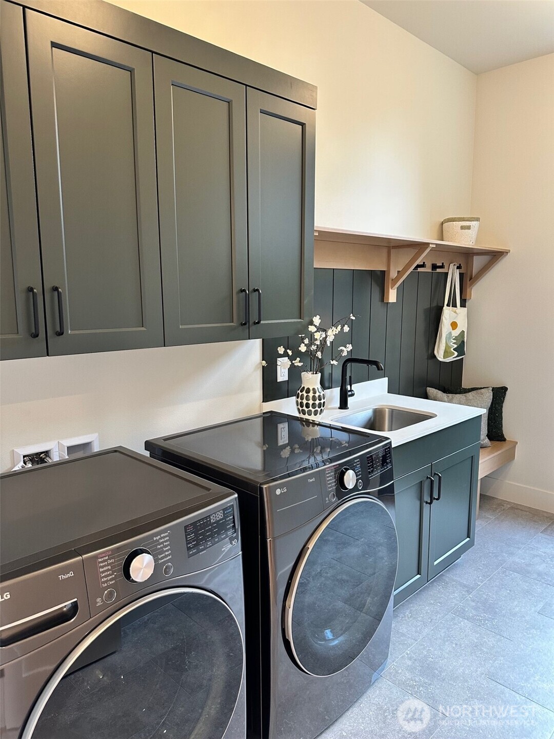 13104 NE 103RD Place , Kirkland, WA 98033