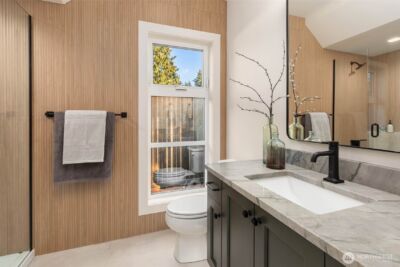 13104 NE 103RD Place , Kirkland, WA 98033 - Photo 9