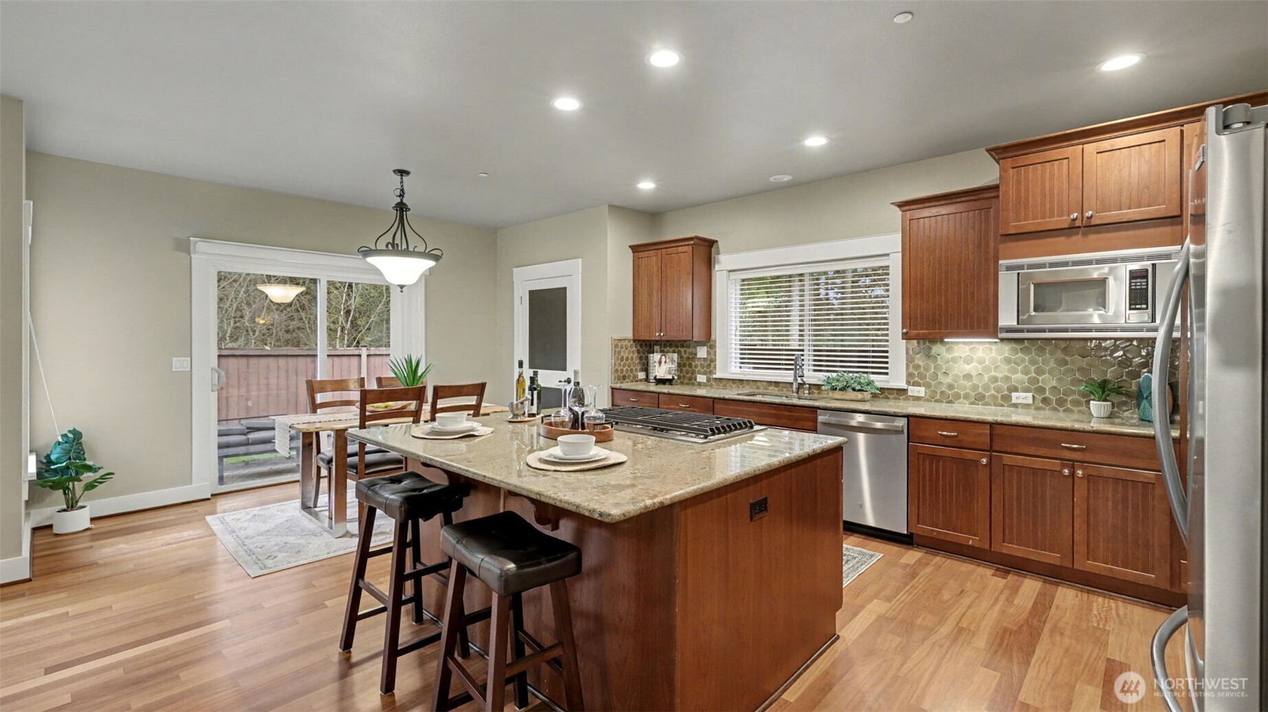 15557 SE 160th Place , Renton, WA 98058