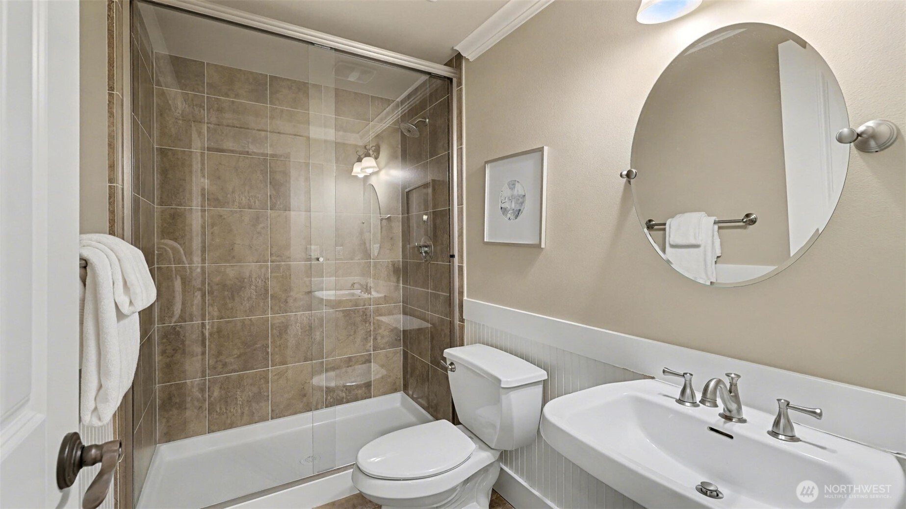 15557 SE 160th Place , Renton, WA 98058