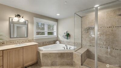 15557 SE 160th Place , Renton, WA 98058 - Photo 30
