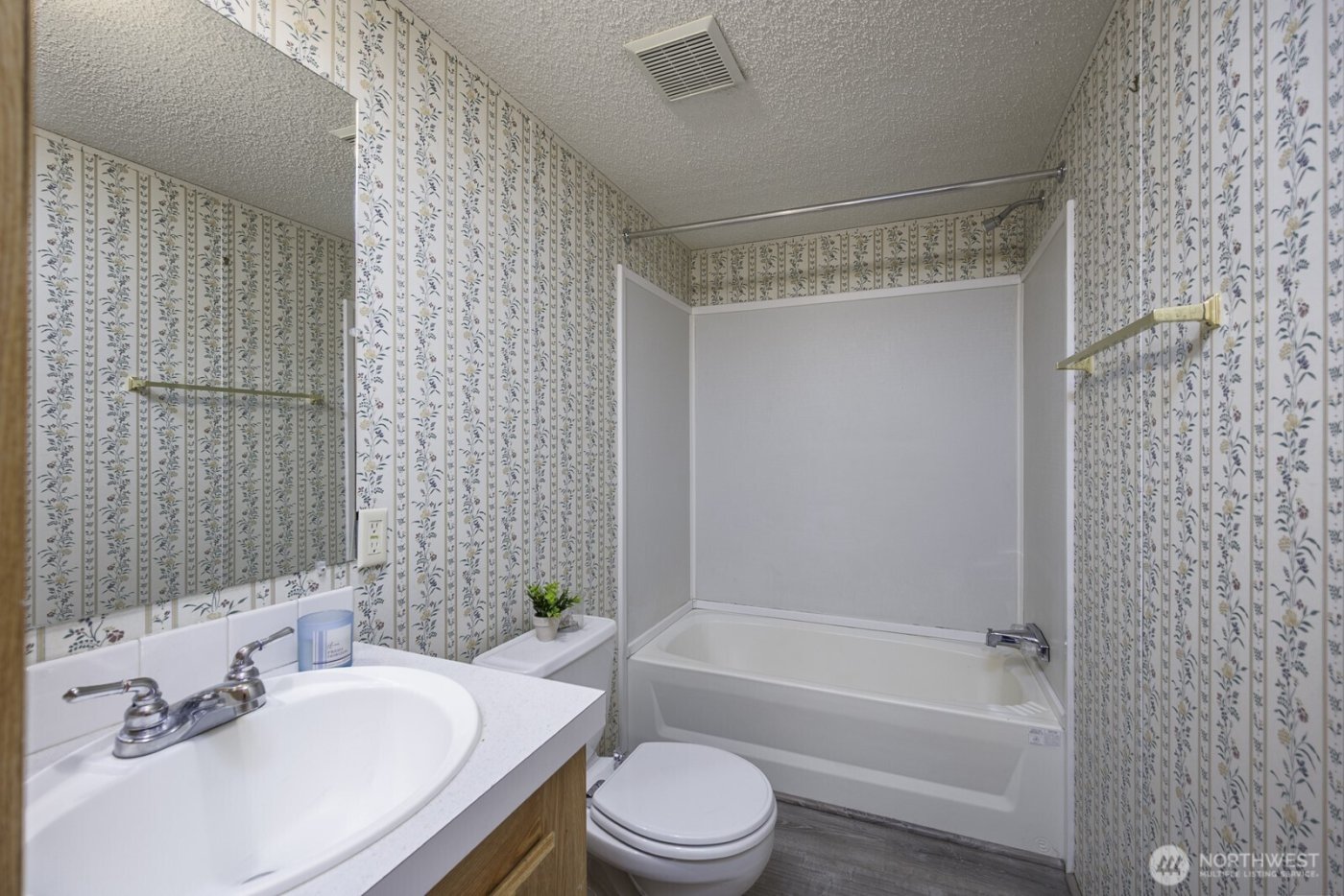 463 8th Avenue SE, Ephrata, WA 98823