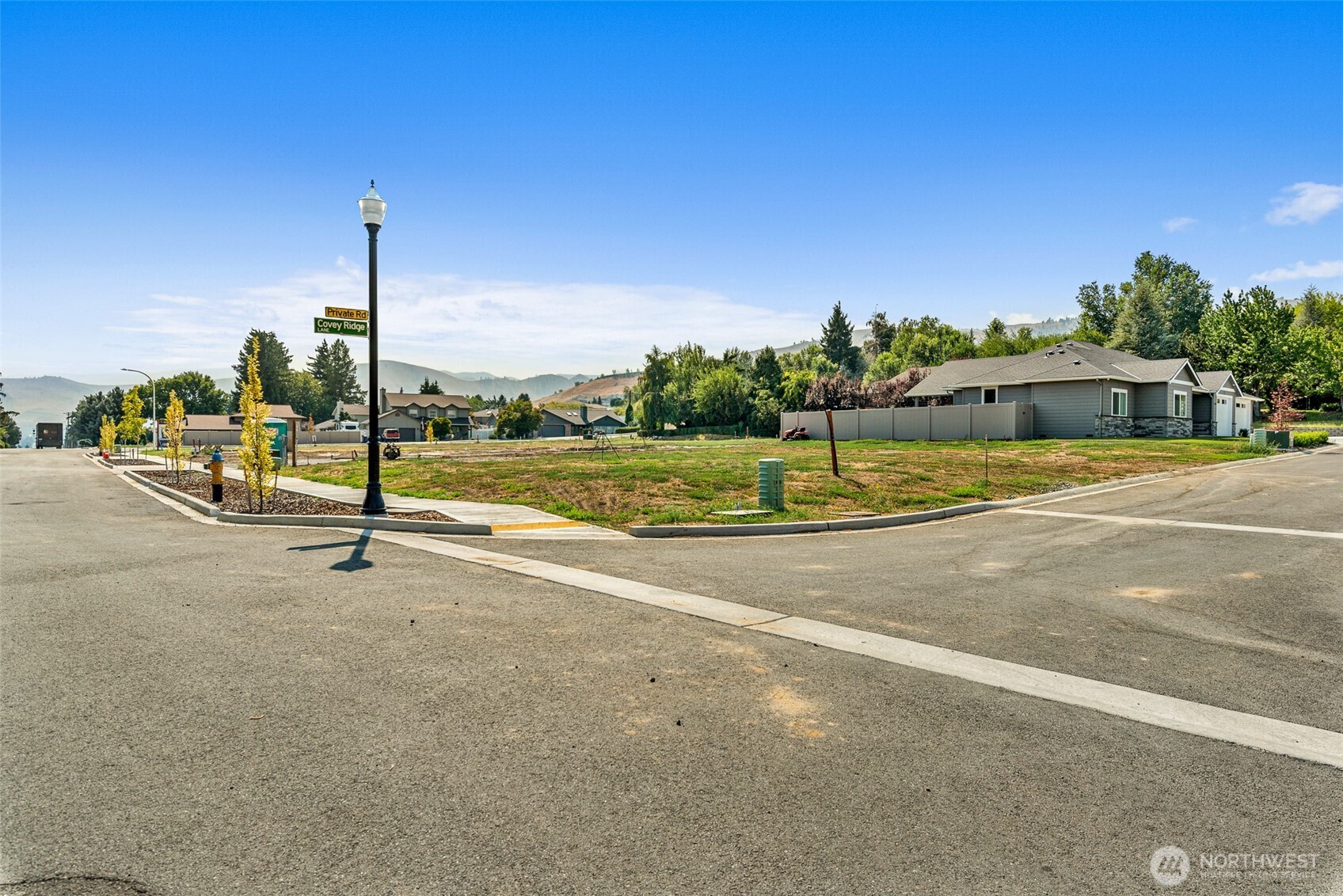 2140 Covey Ridge Lane , Wenatchee, WA 98801