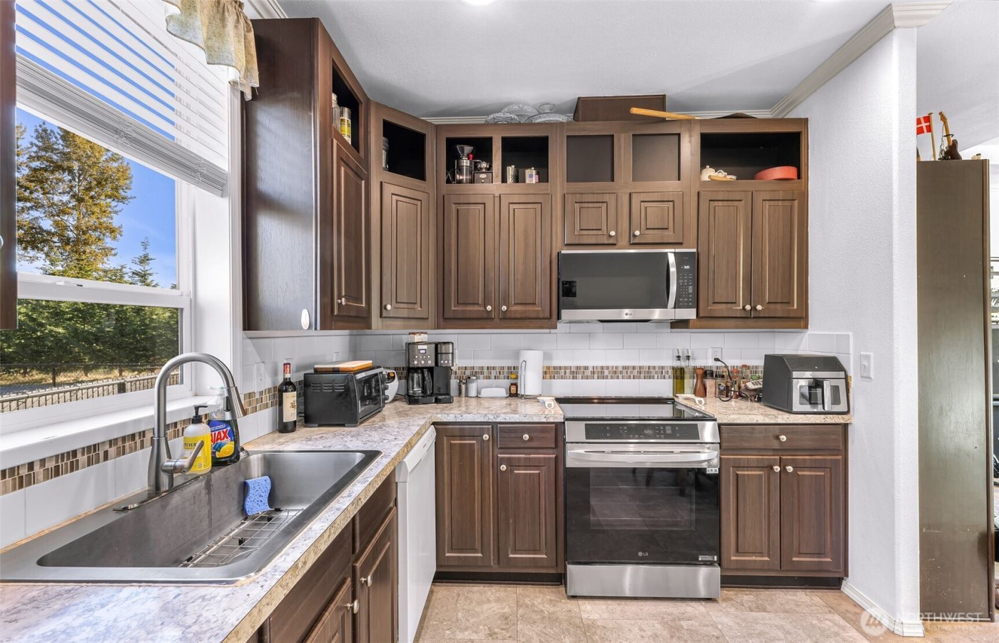 4230 Bay Road , Blaine, WA 98230