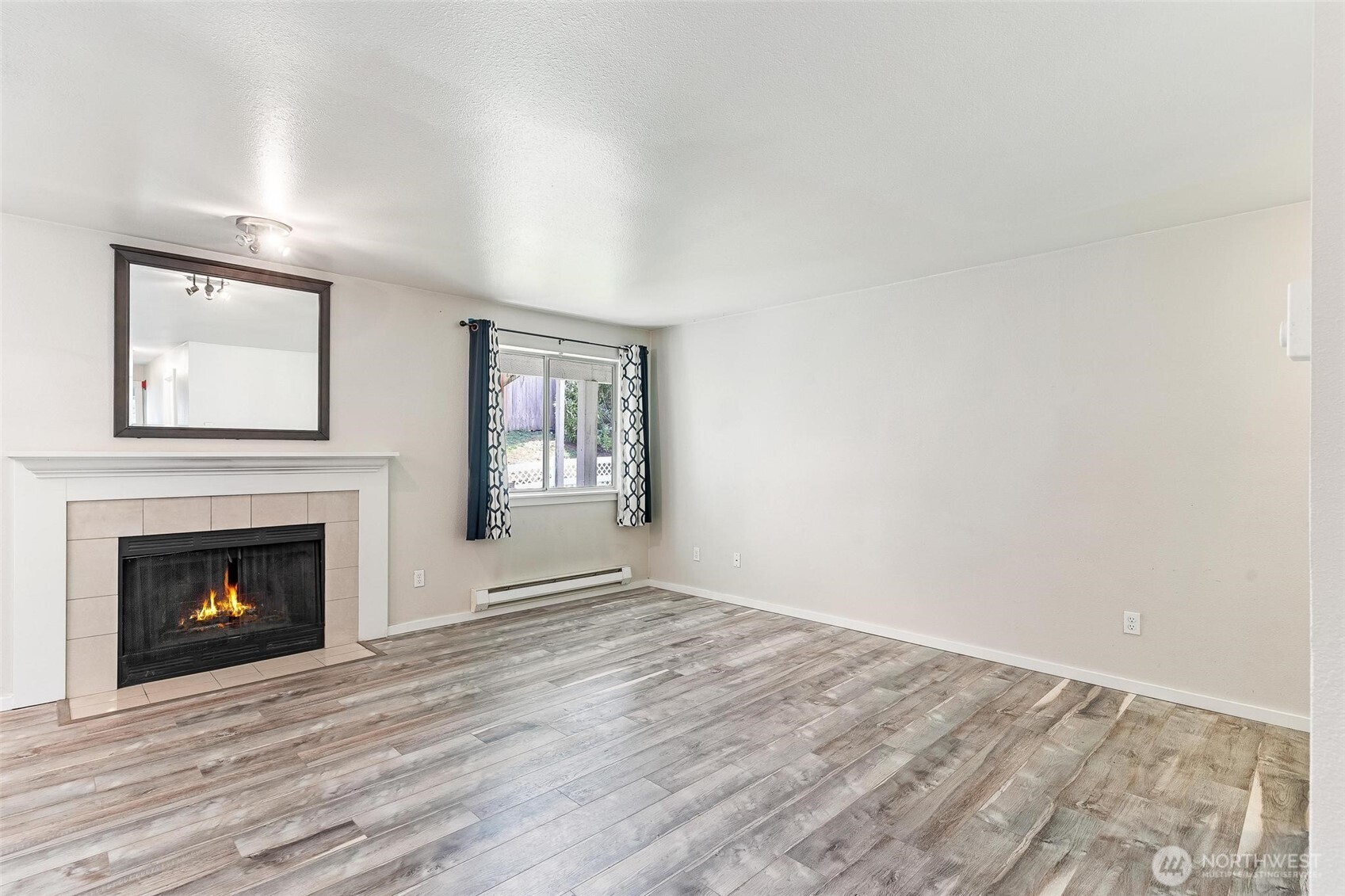 15415 35th Avenue W #F105, Lynnwood, WA 98087