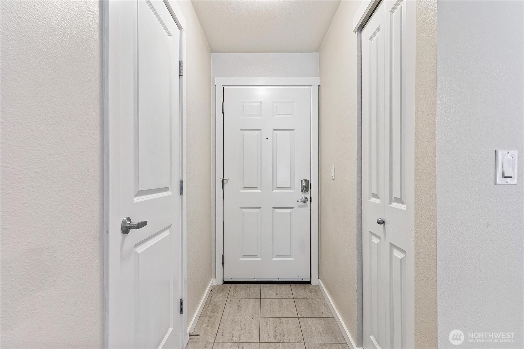 15415 35th Avenue W #F105, Lynnwood, WA 98087