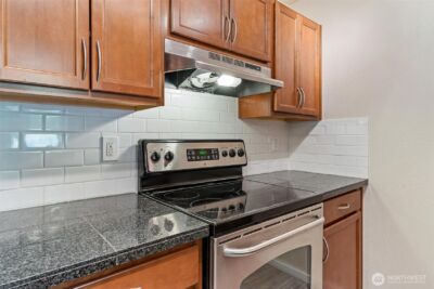 15415 35th Avenue W #F105, Lynnwood, WA 98087 - Photo 8