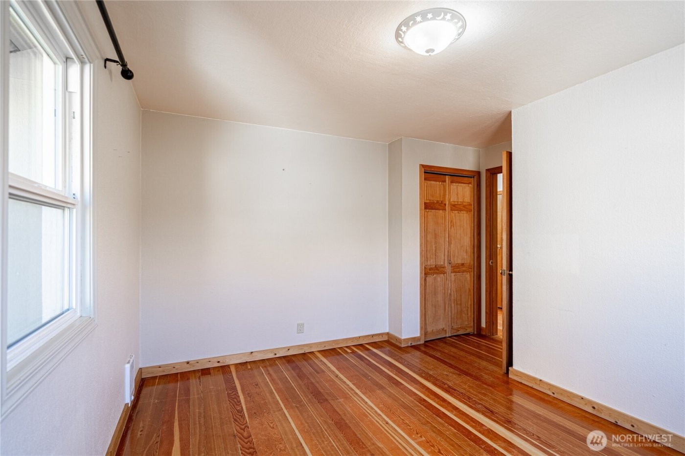 145 N Harris Avenue , Manson, WA 98831