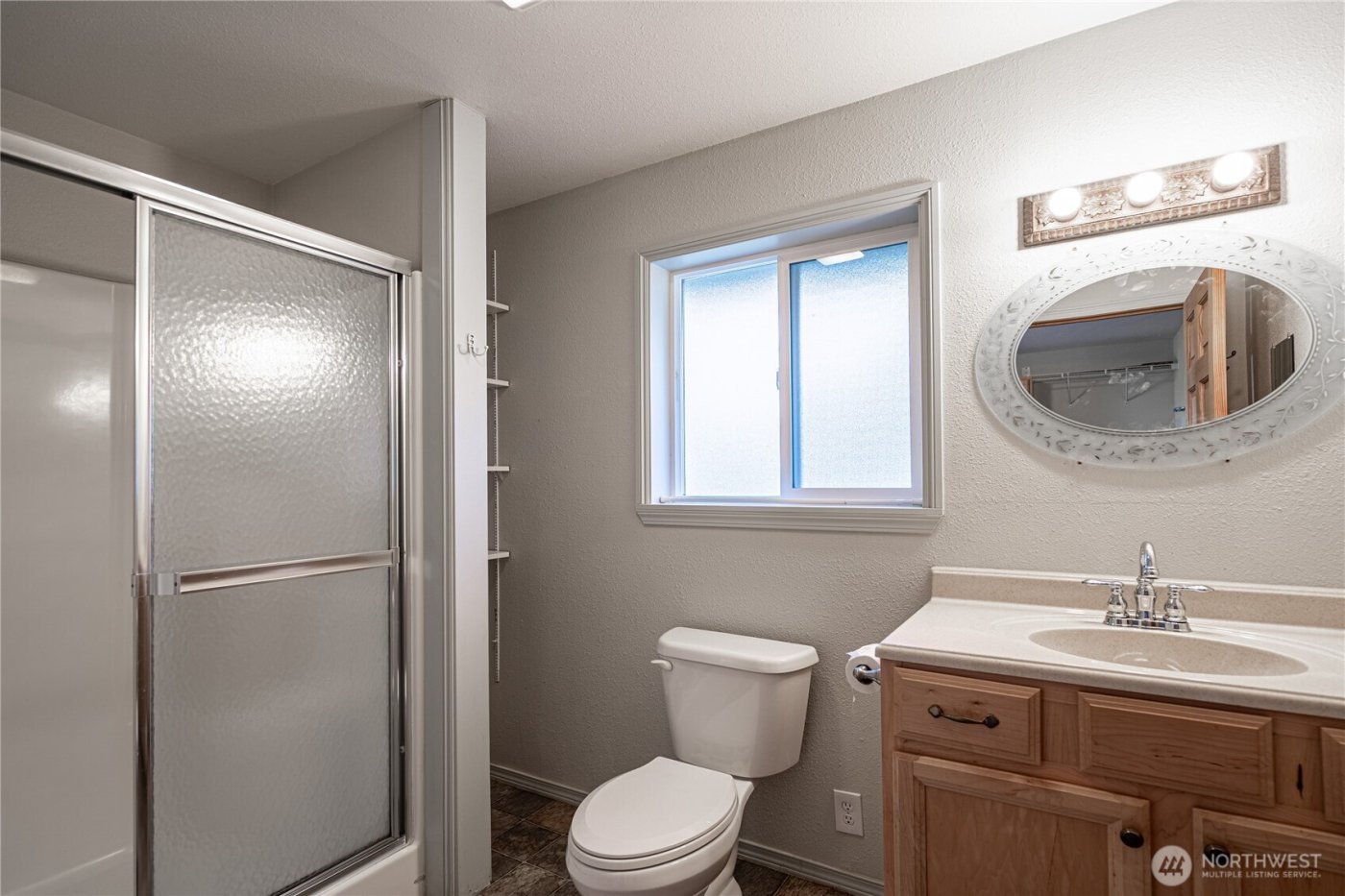 145 N Harris Avenue , Manson, WA 98831