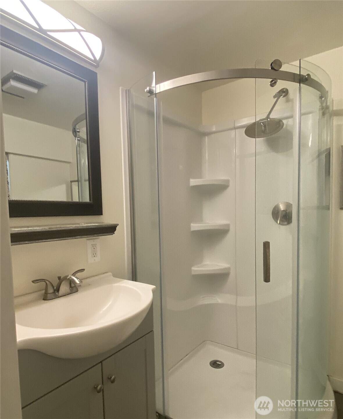 145 N Harris Avenue , Manson, WA 98831