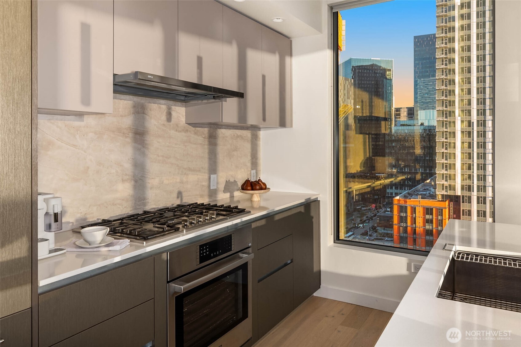 2510 6th Avenue #1804, Seattle, WA 98121