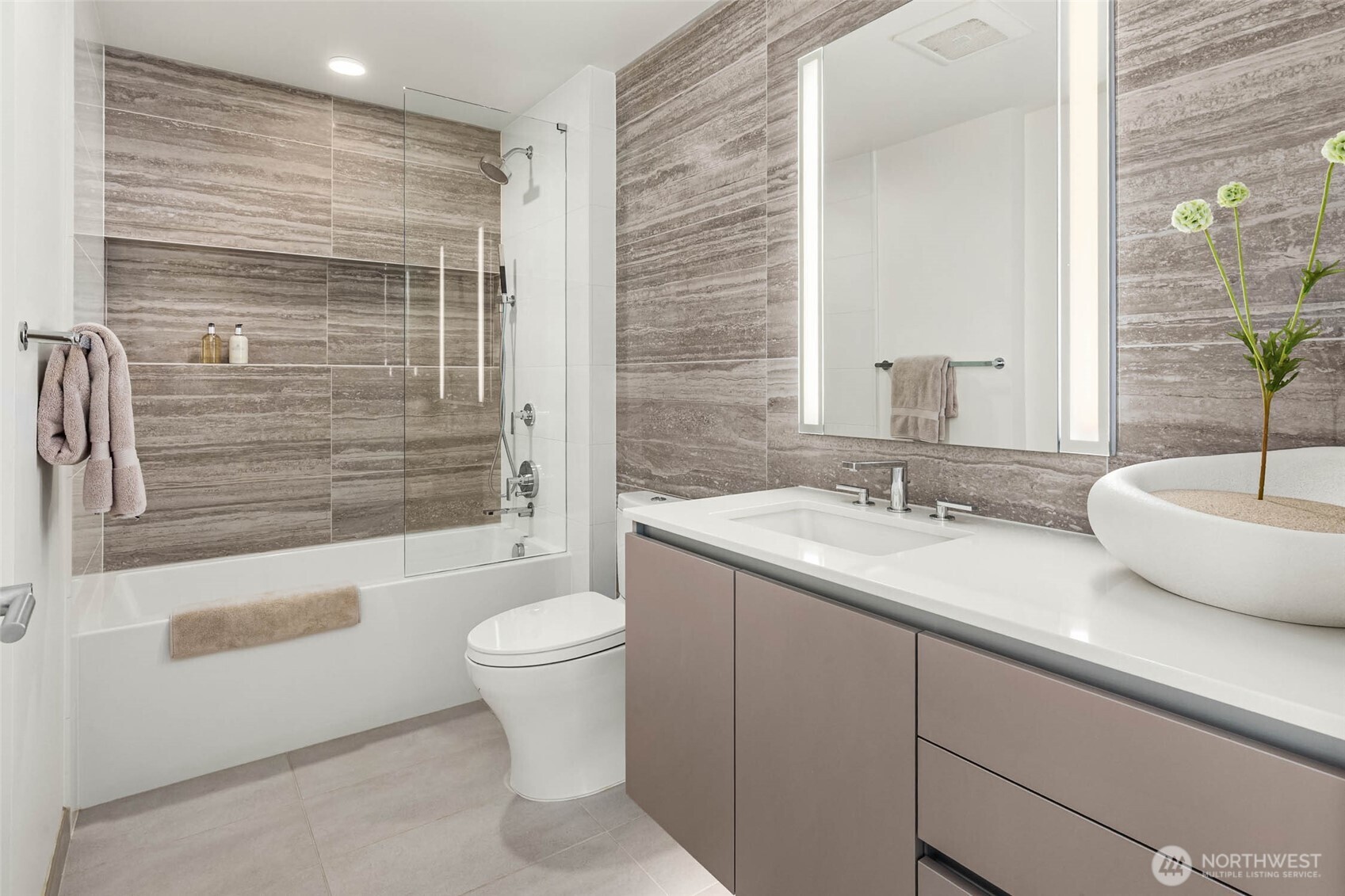 2510 6th Avenue #1804, Seattle, WA 98121