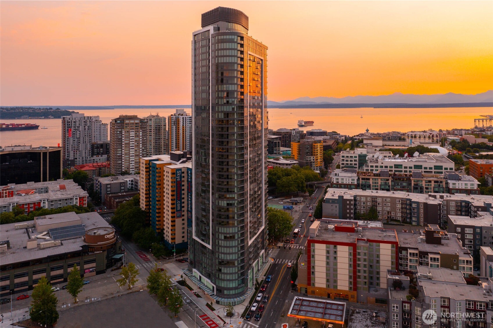 2510 6th Avenue #1804, Seattle, WA 98121