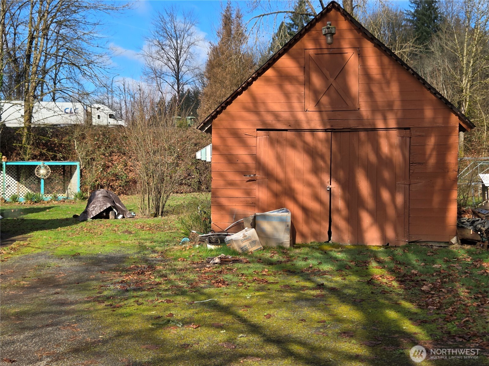 208 Burma Road , Castle Rock, WA 98611