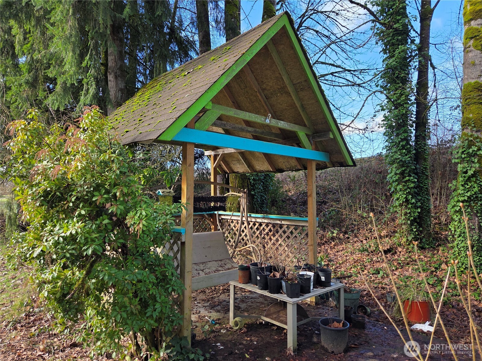 208 Burma Road , Castle Rock, WA 98611