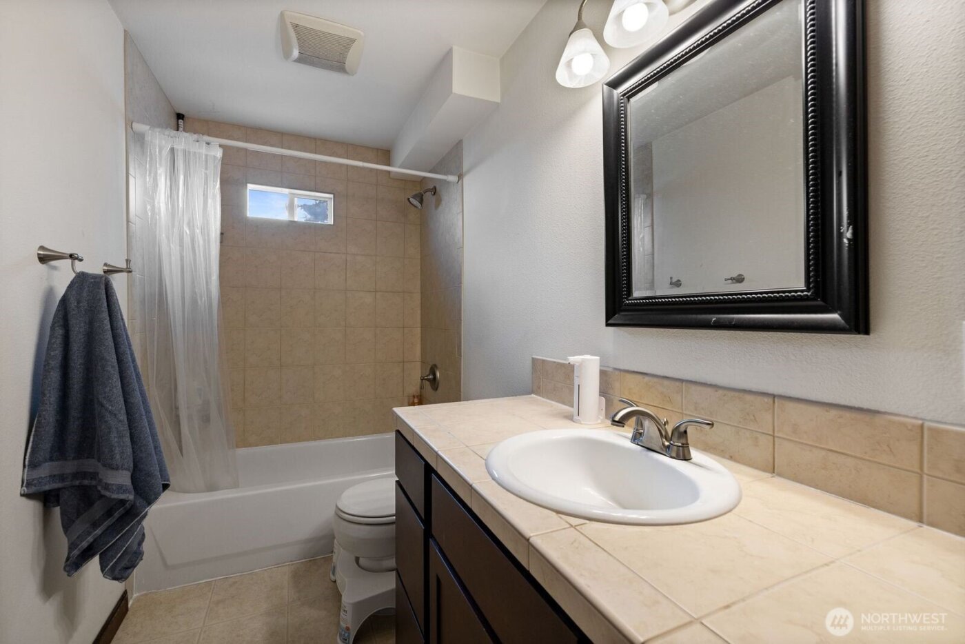 1953 S I Street #10, Tacoma, WA 98405