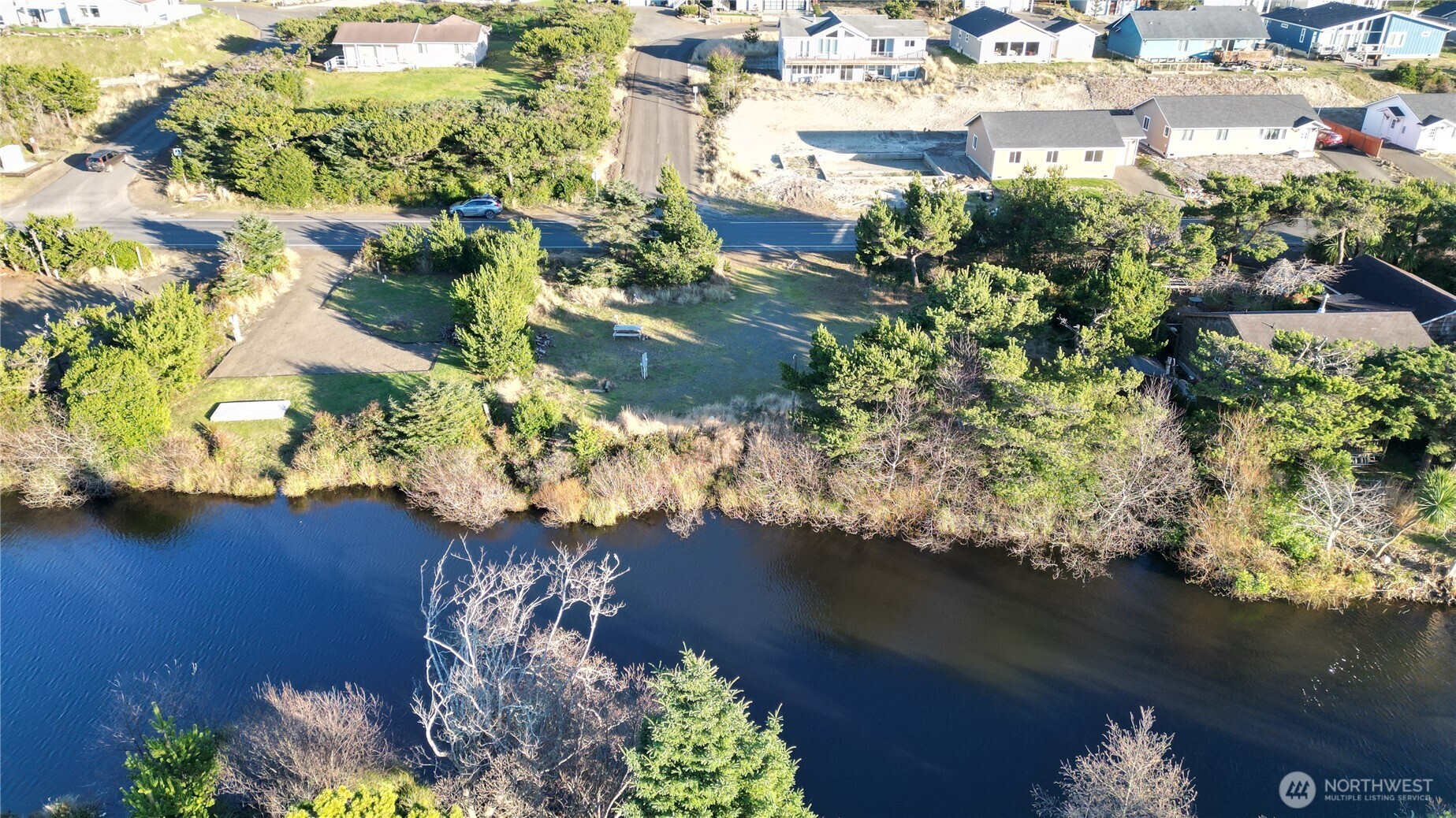 31911 I Street , Ocean Park, WA 98640