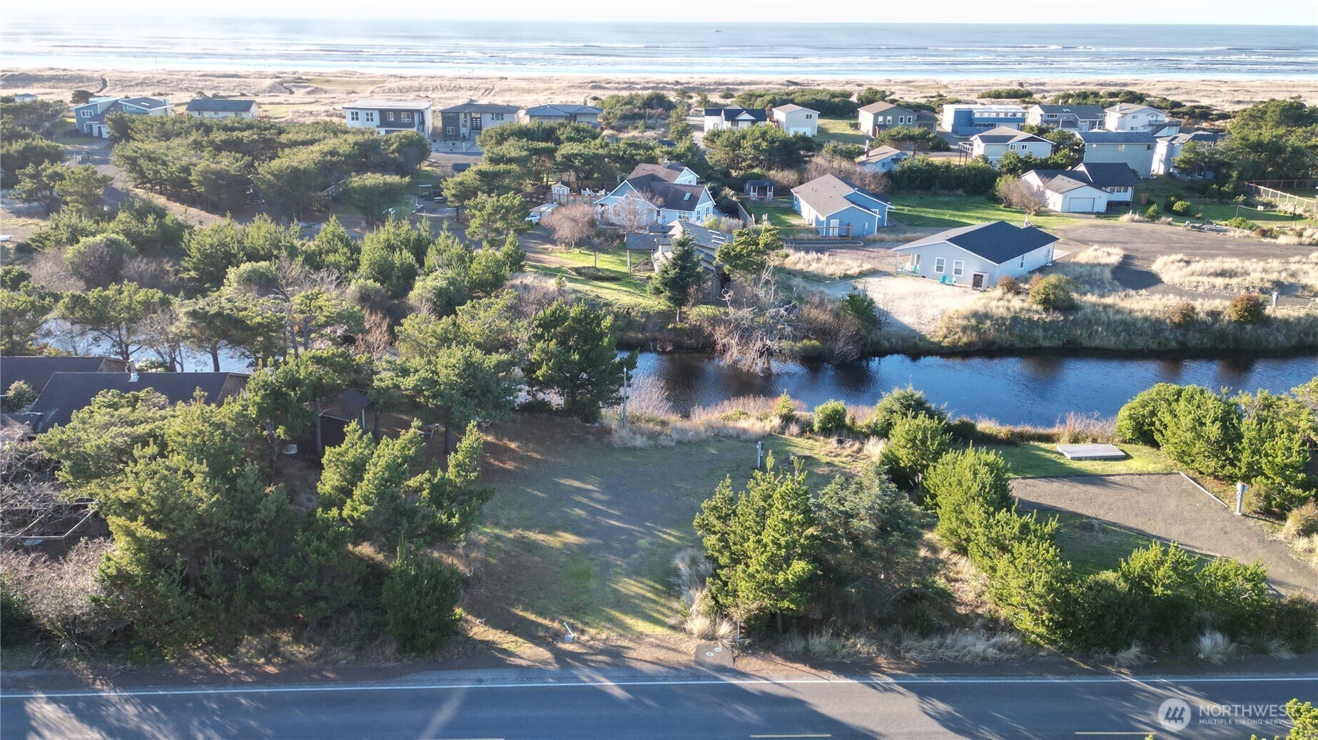 31911 I Street , Ocean Park, WA 98640