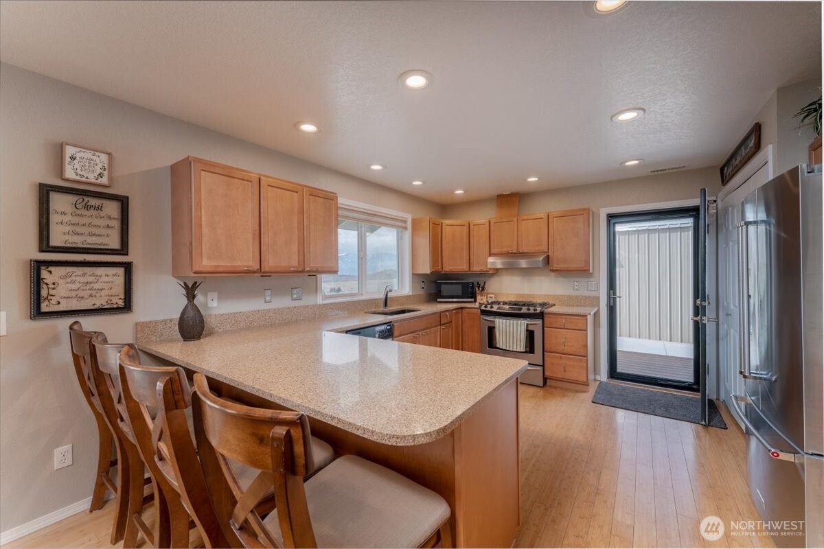 605 Chelan Trails Road , Manson, WA 98831