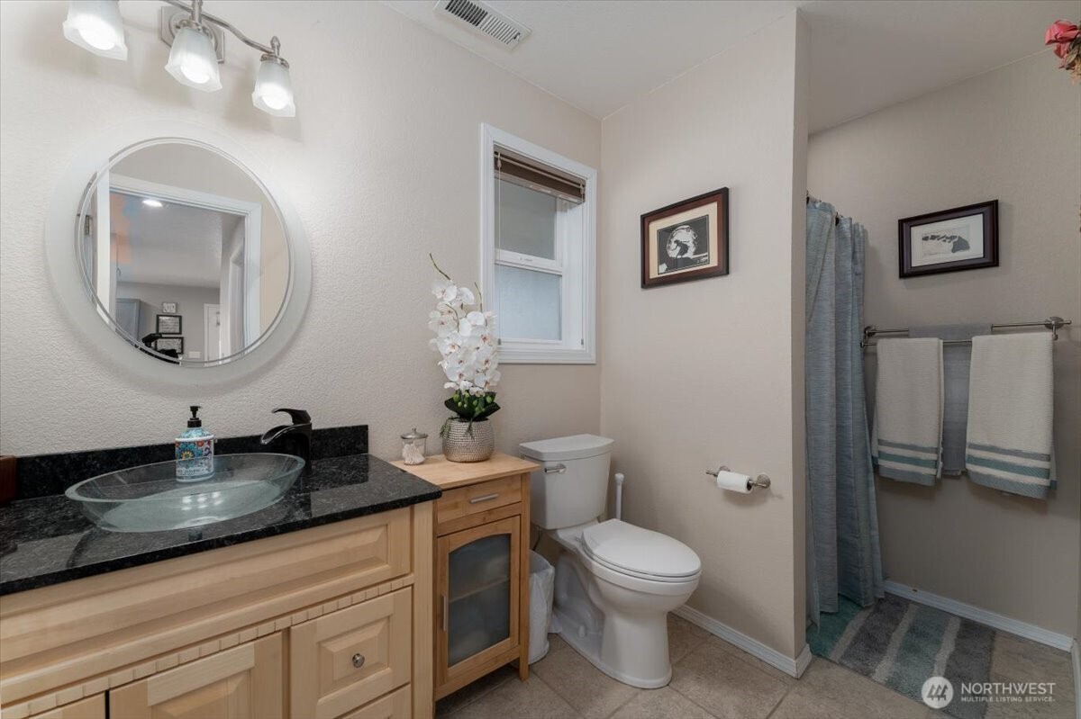 605 Chelan Trails Road , Manson, WA 98831