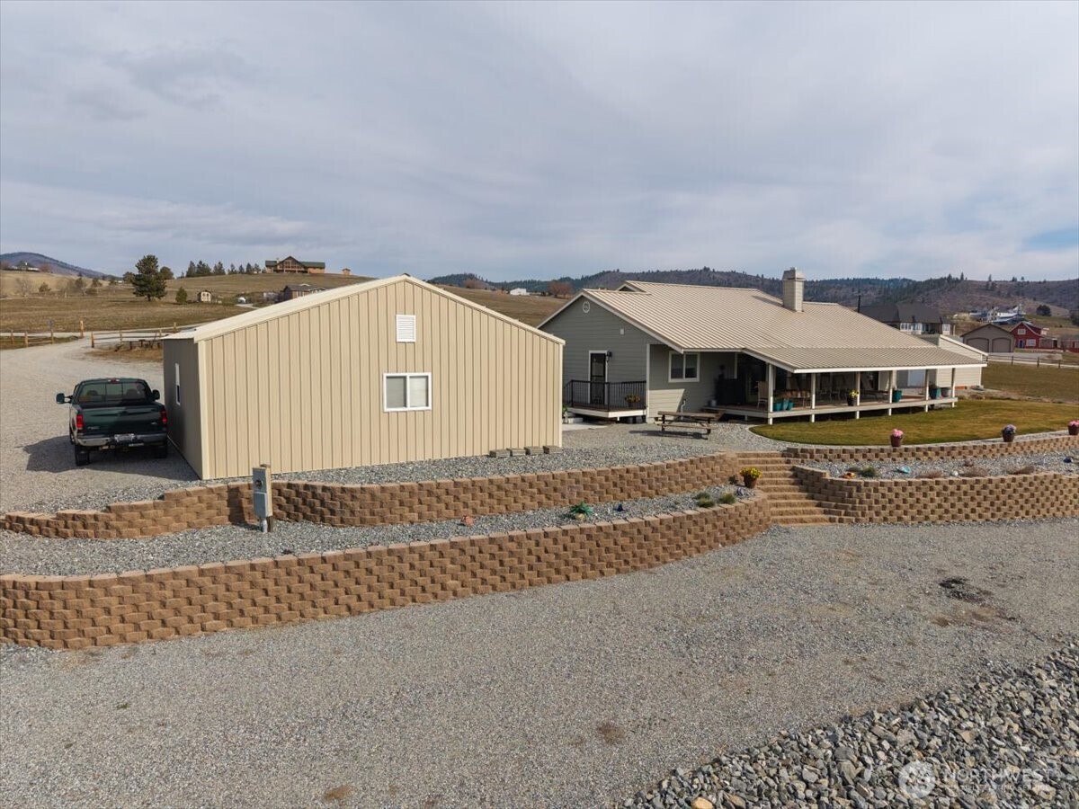 605 Chelan Trails Road , Manson, WA 98831
