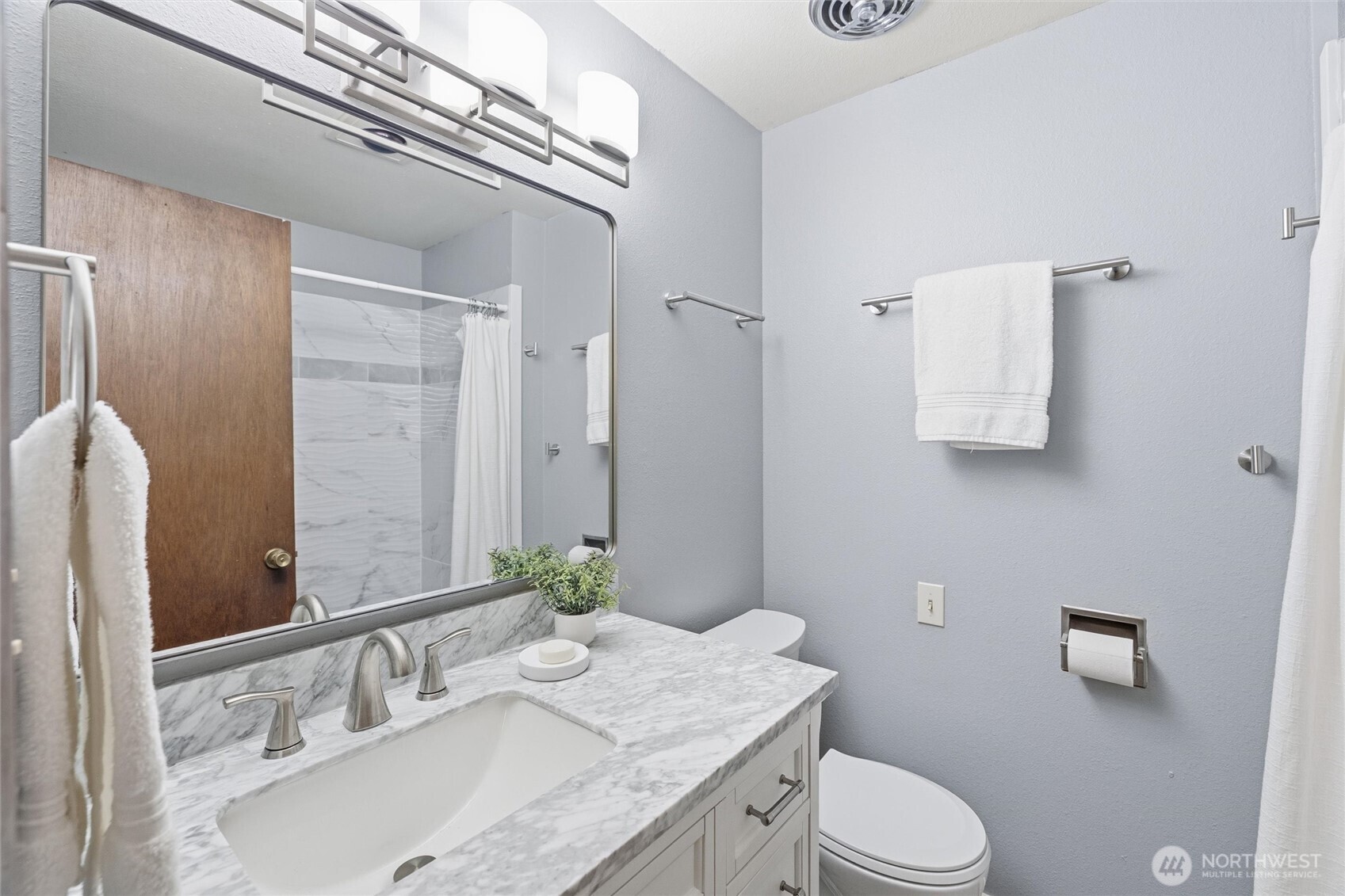 3410 Forest Court , Bellingham, WA 98225