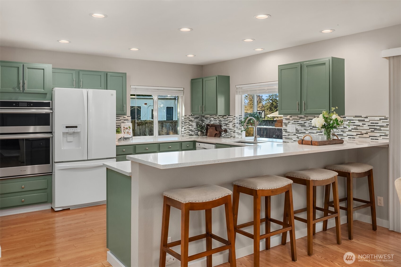 8608 196th Street SW, Edmonds, WA 98026