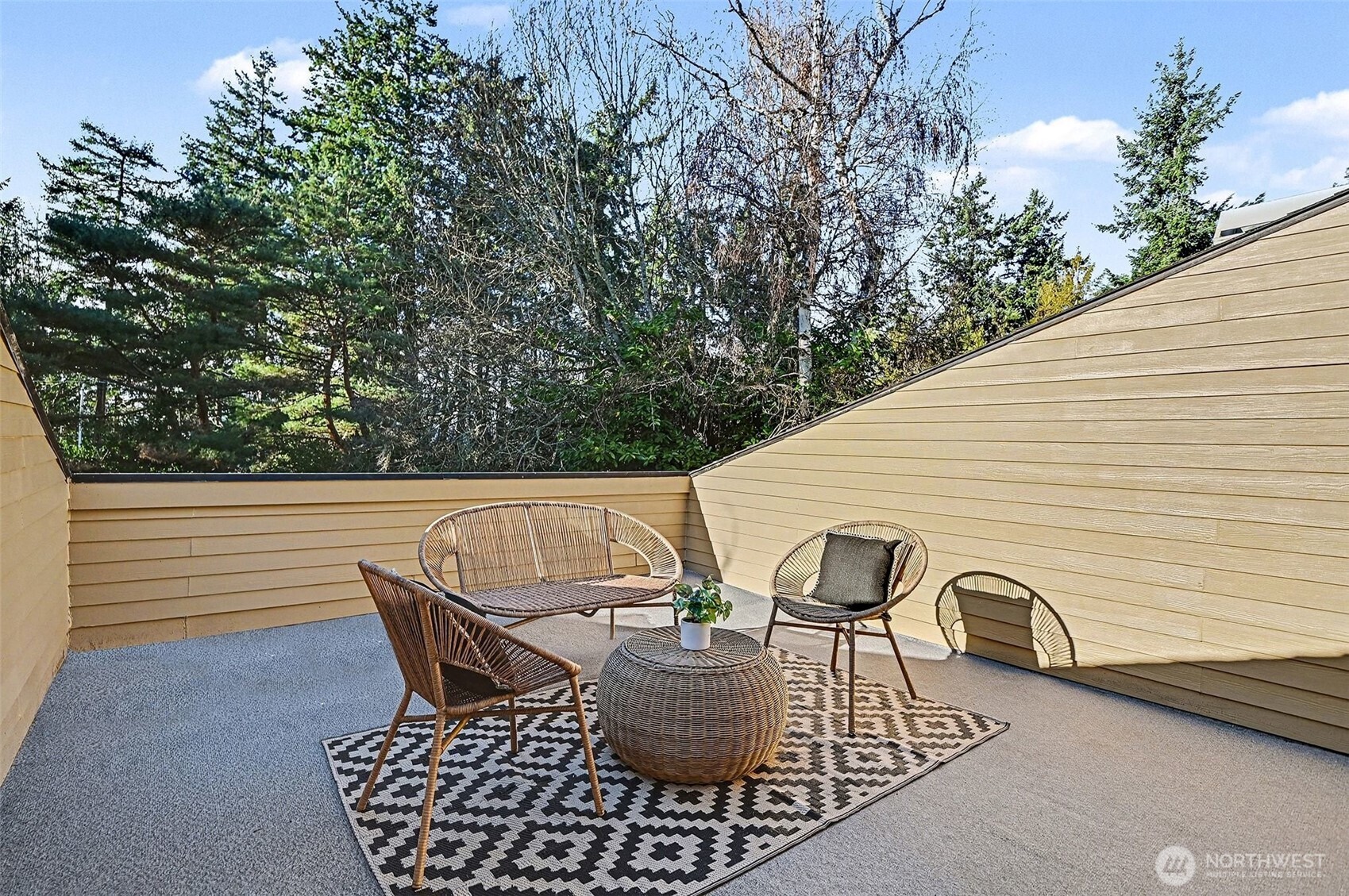 6560 W Mercer Way , Mercer Island, WA 98040