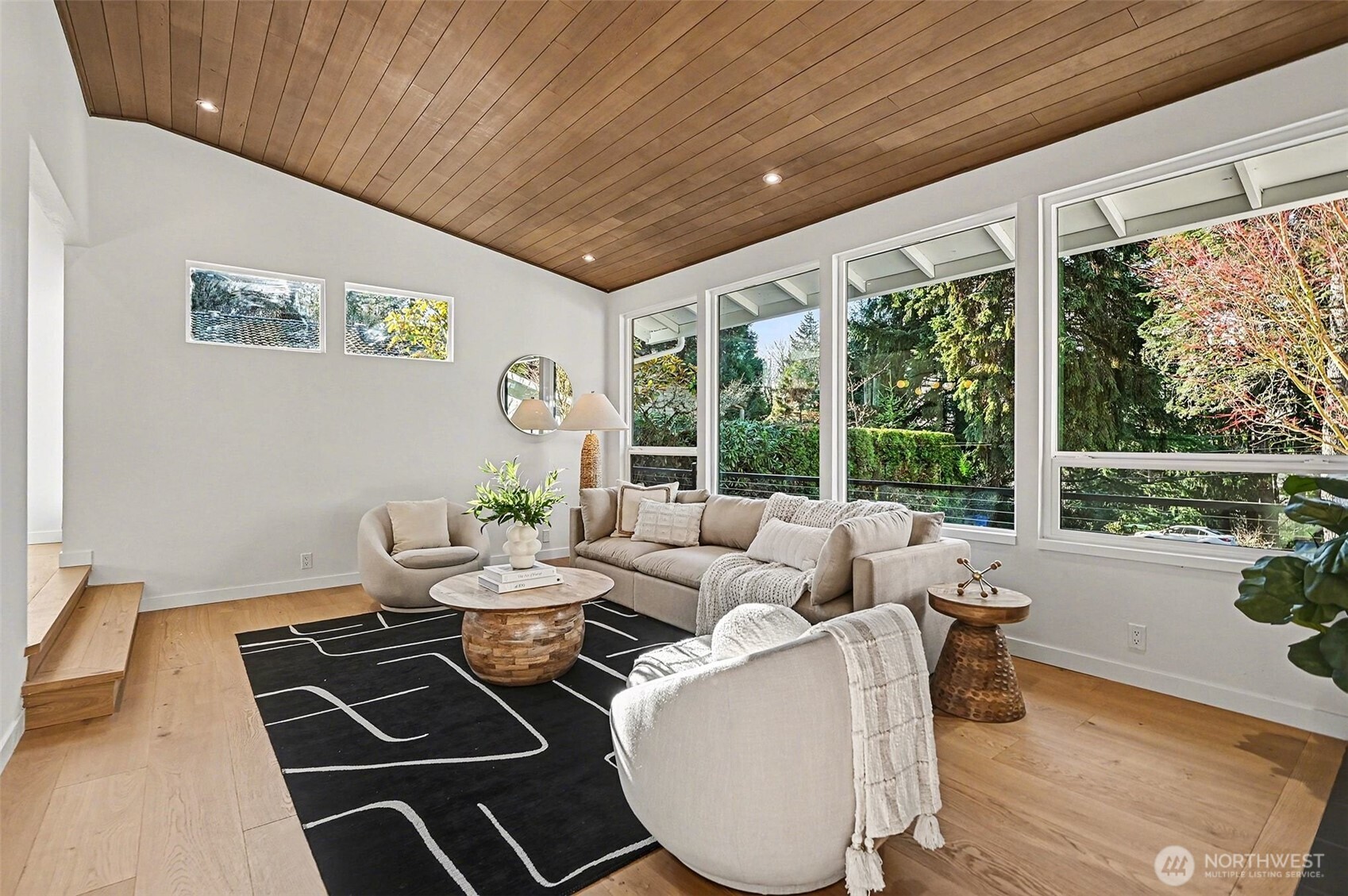 6560 W Mercer Way , Mercer Island, WA 98040