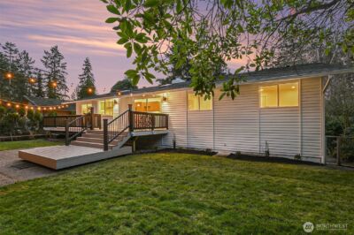 6560 W Mercer Way , Mercer Island, WA 98040 - Photo 33