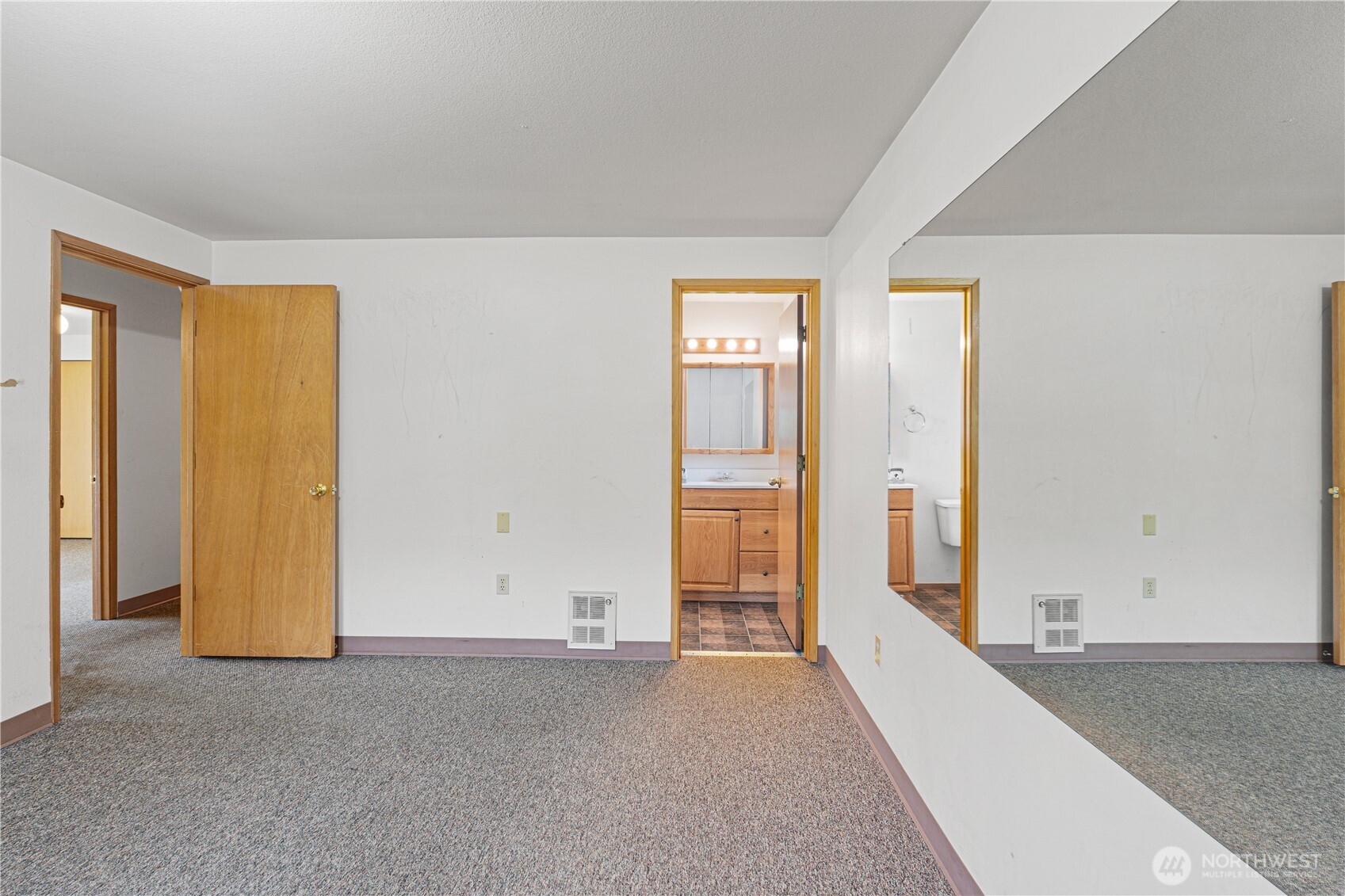 858 E Smith Road , Bellingham, WA 98226