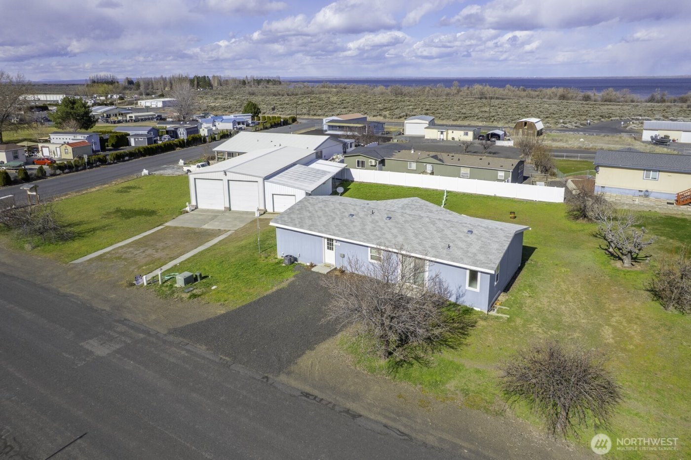 7160 SE Bayview Avenue , Othello, WA 99344