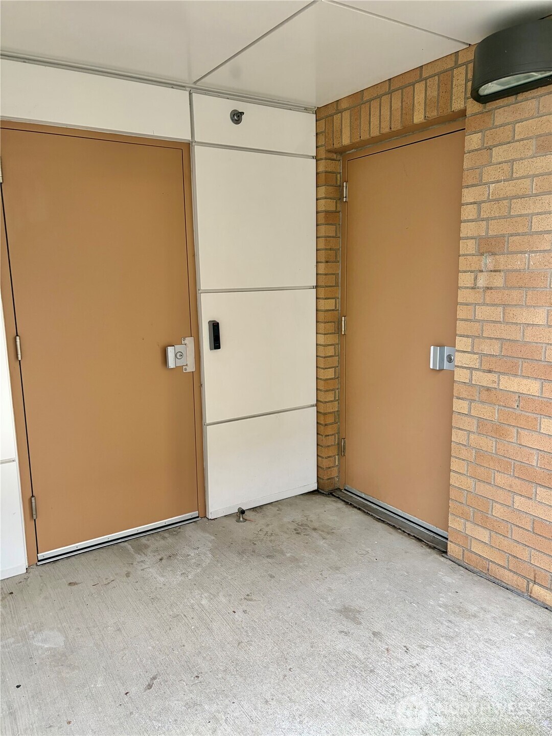 390 Washington Avenue , Bremerton, WA 98337