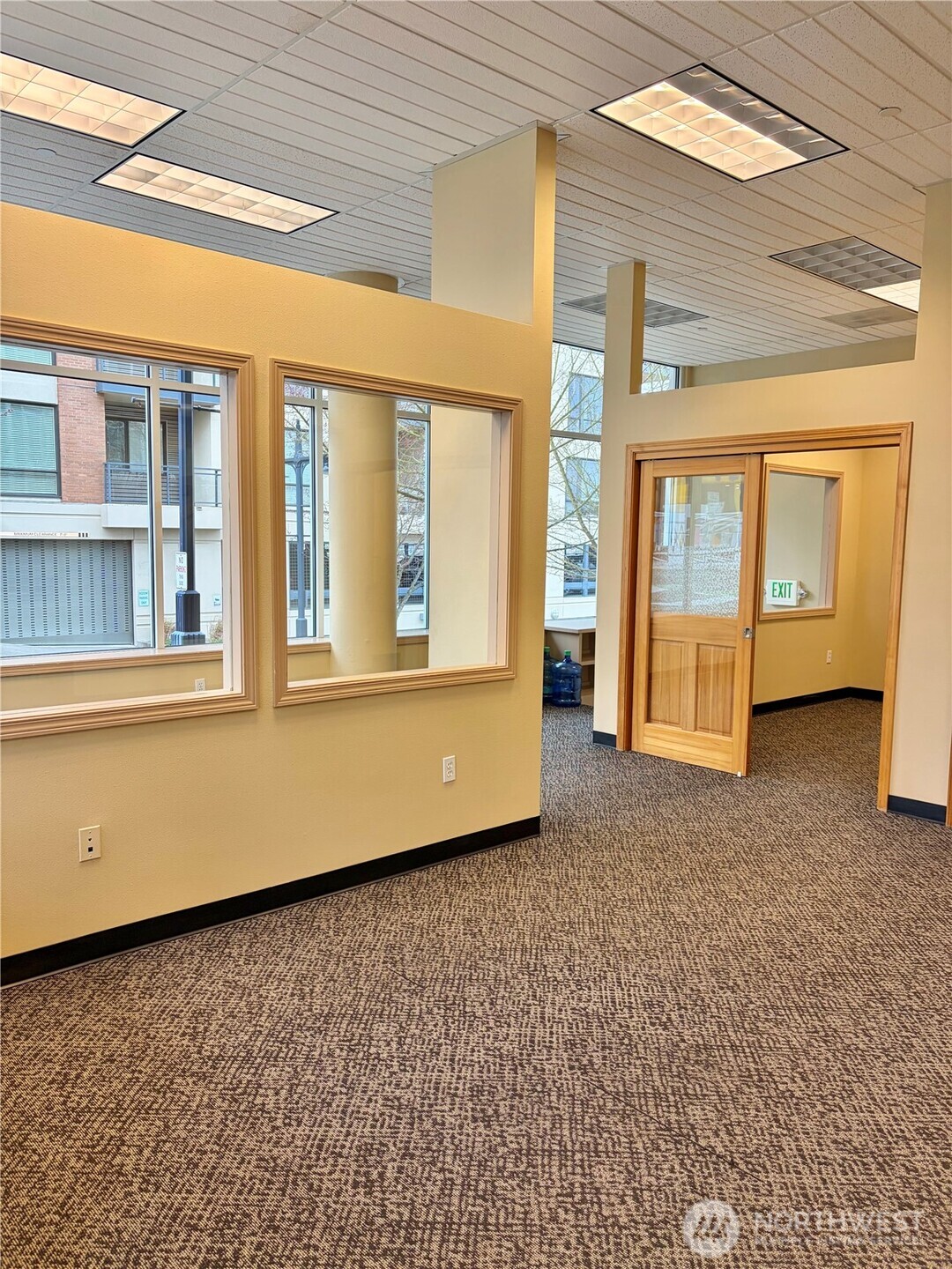 390 Washington Avenue , Bremerton, WA 98337