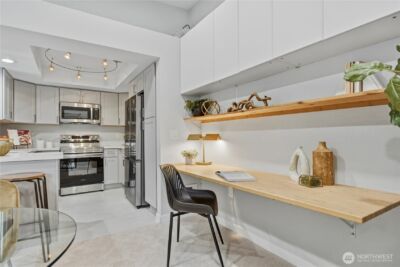 1354 Bellevue Way NE #4, Bellevue, WA 98004 - Photo 18