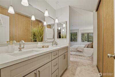 1354 Bellevue Way NE #4, Bellevue, WA 98004 - Photo 25