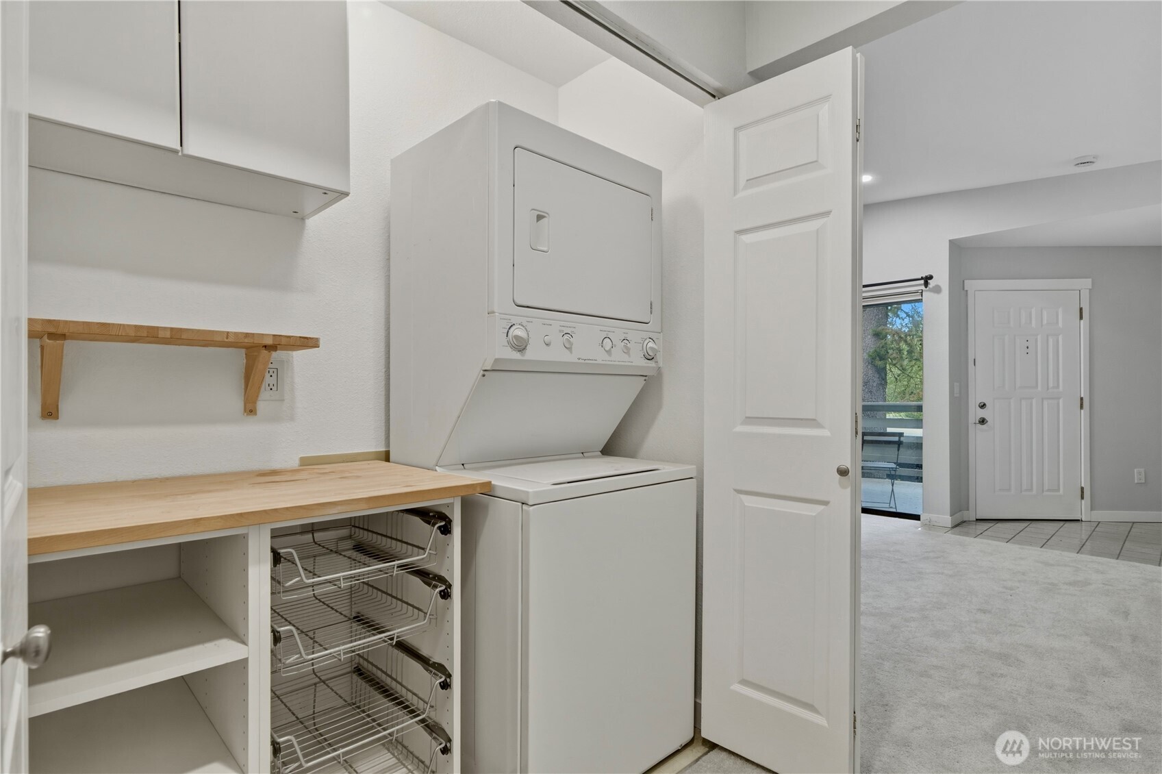 1354 Bellevue Way NE #4, Bellevue, WA 98004