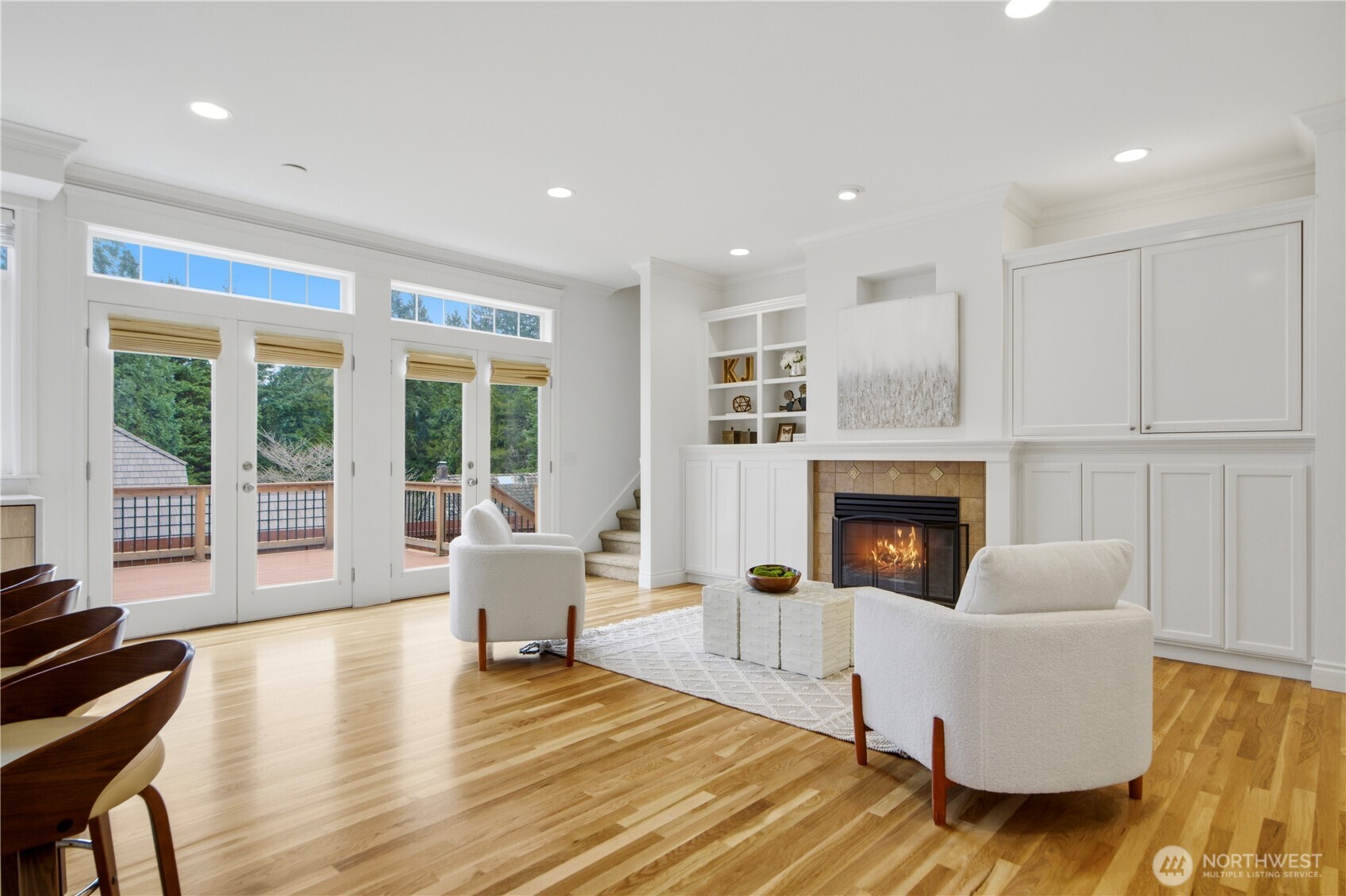 612 128th Avenue NE, Bellevue, WA 98005