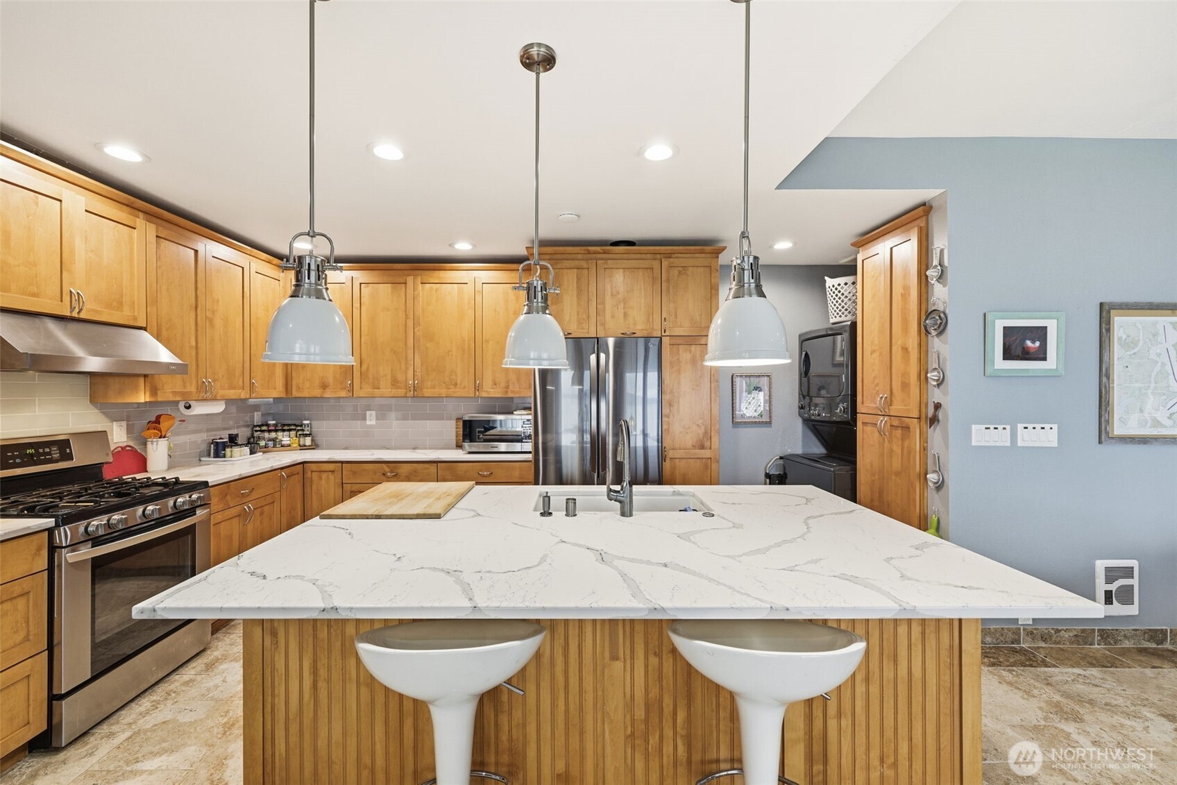 23001 Marine View Drive S #A301, Des Moines, WA 98198