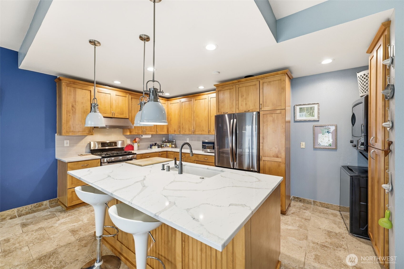 23001 Marine View Drive S #A301, Des Moines, WA 98198