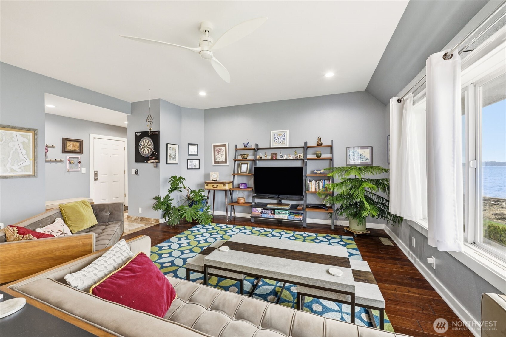 23001 Marine View Drive S #A301, Des Moines, WA 98198