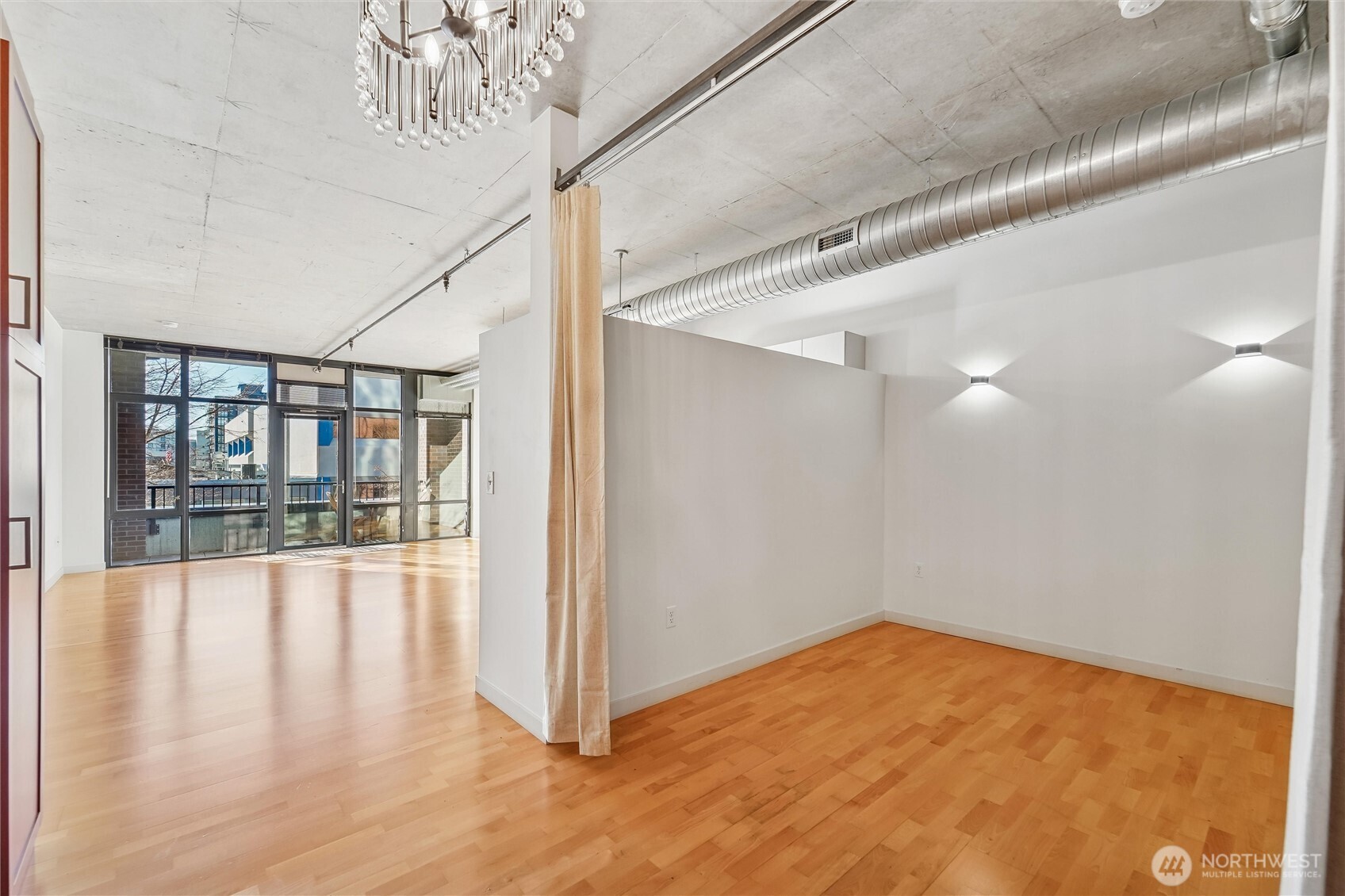 2720 3rd Avenue #314, Seattle, WA 98121