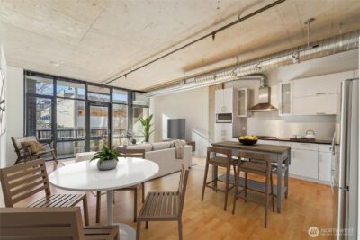 2720 3rd Avenue #314, Seattle, WA 98121 - Photo 2