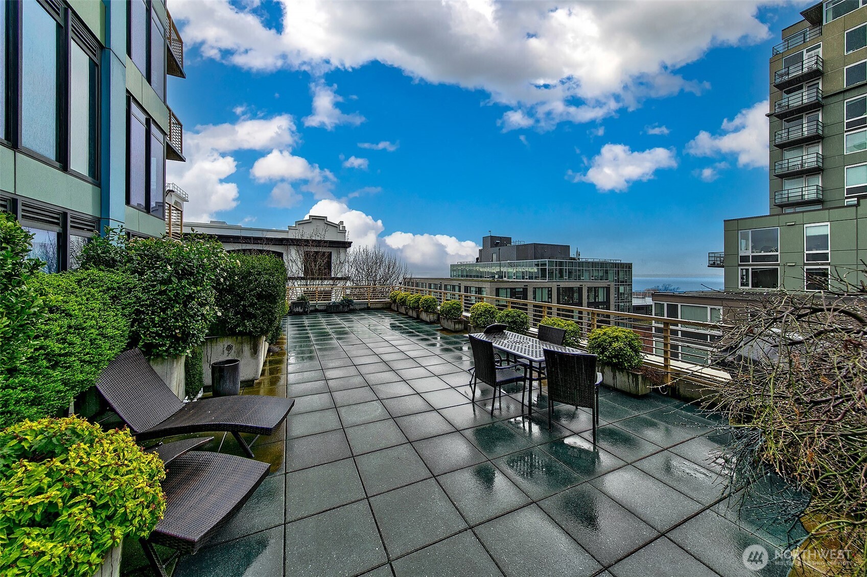 2716 Elliott Avenue #406, Seattle, WA 98121