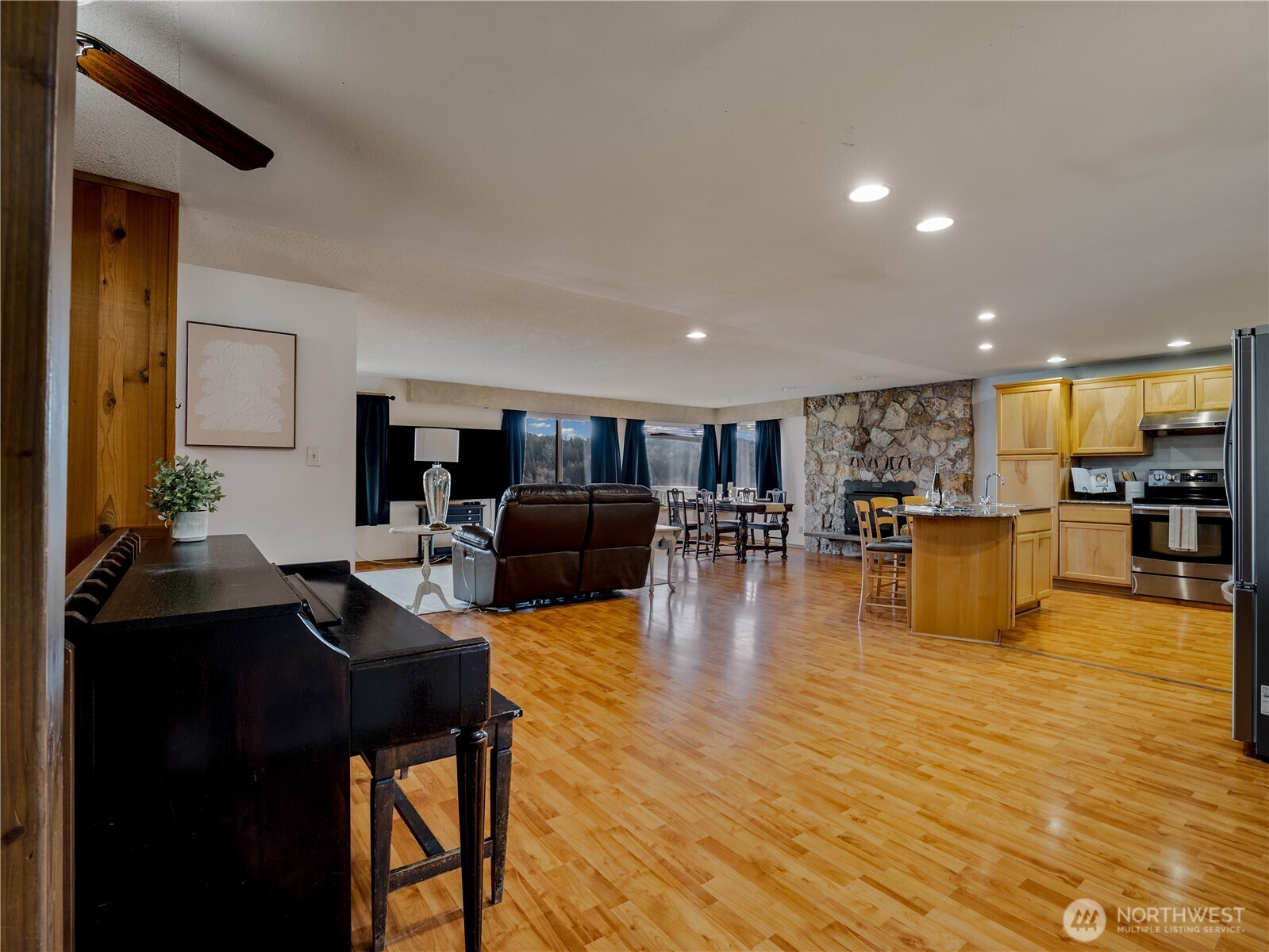 7693 Sidney Road SW, Port Orchard, WA 98367